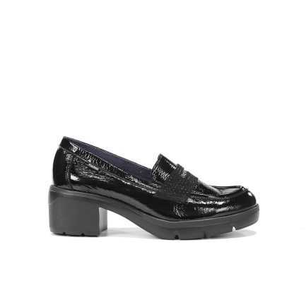 Mocasín Fugaz Charol Negro-FLUCHOS